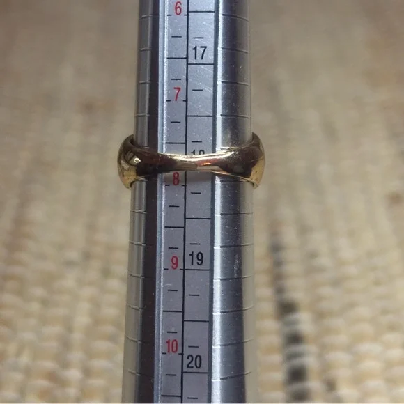 Black and White Checkered Enamel Dome Gold Tone Costume Fashion Ring Size 8 - Picture 7 of 7